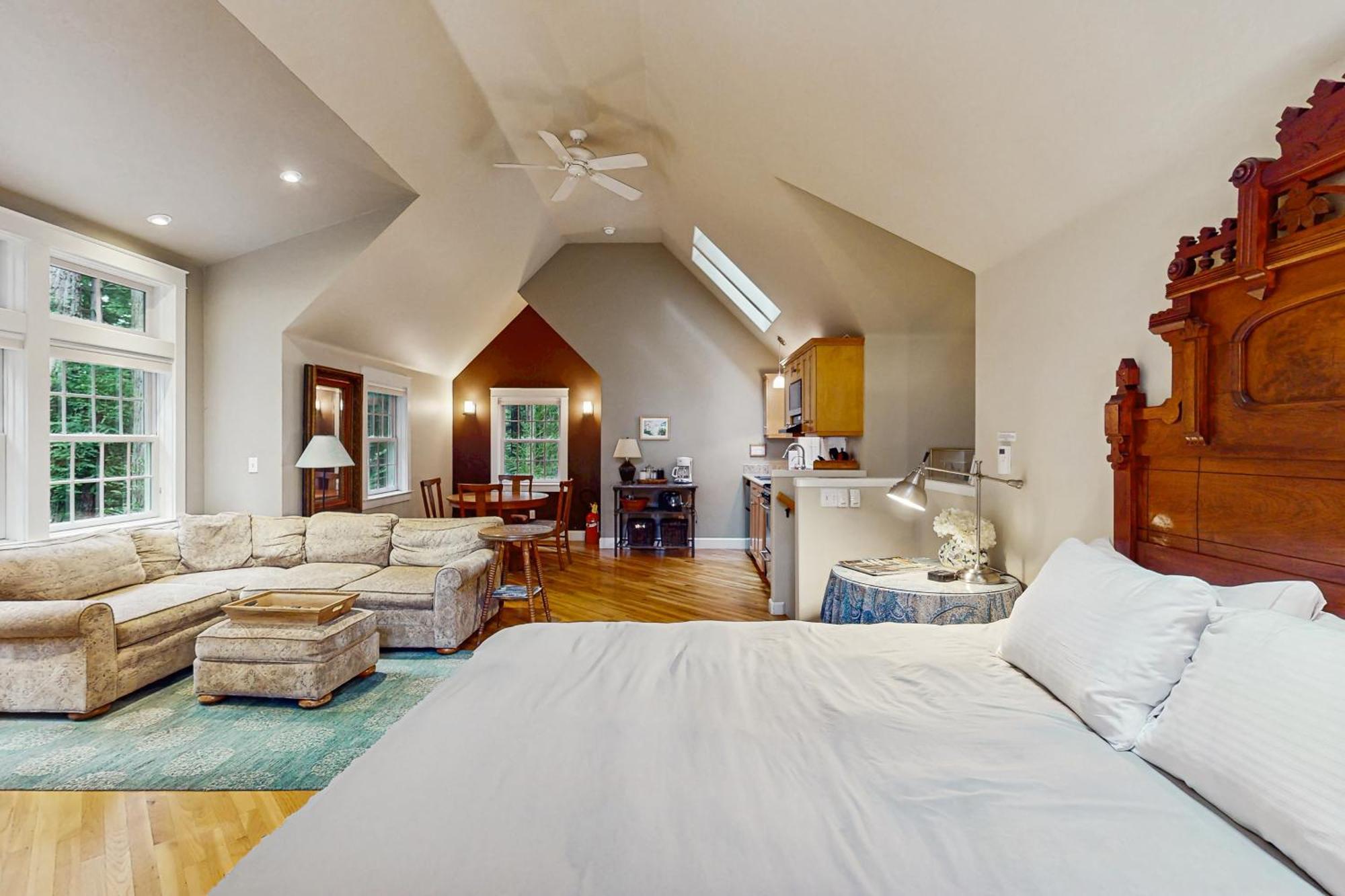 Serene Redwood Retreat อาร์คาตา ภายนอก รูปภาพ