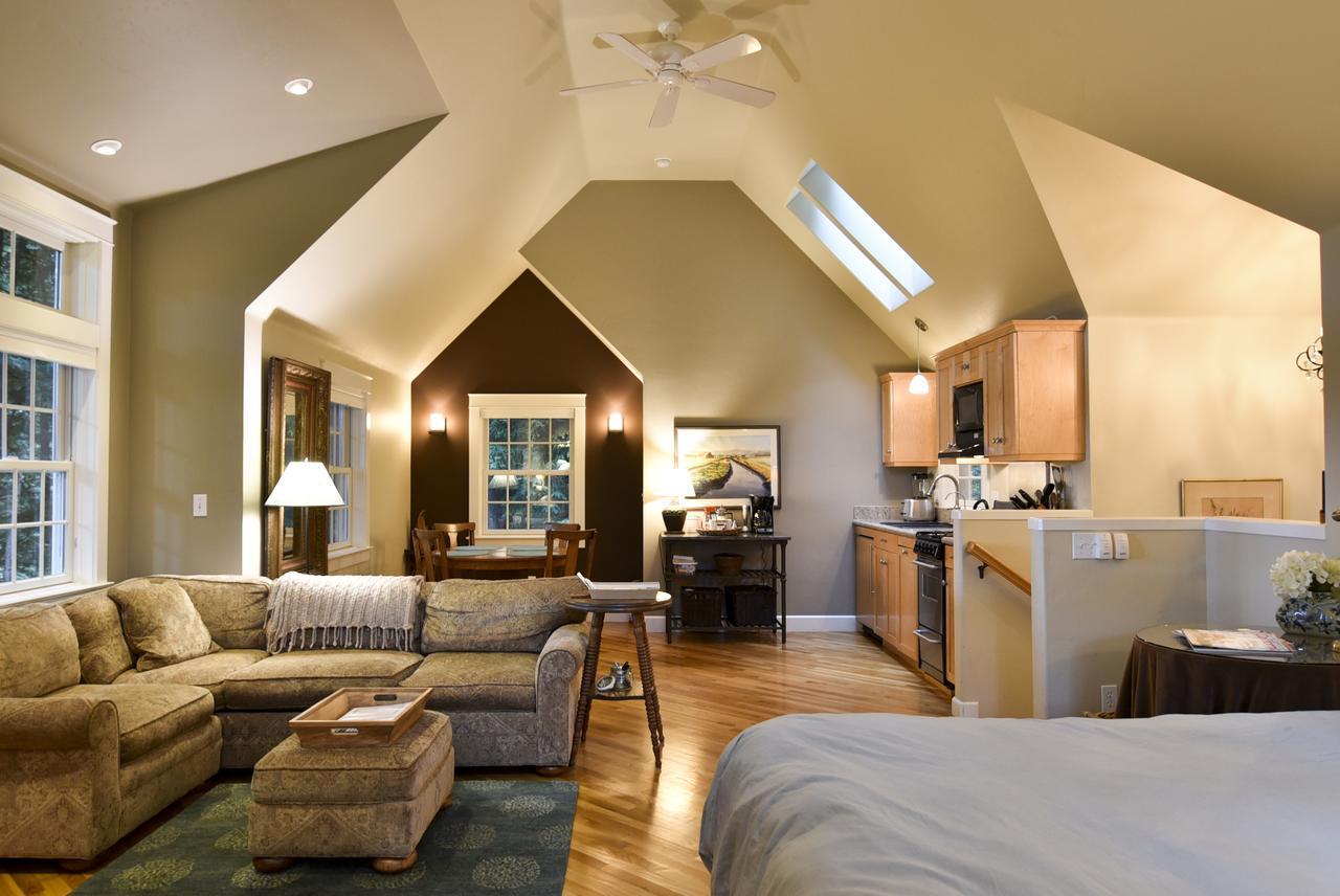 Serene Redwood Retreat อาร์คาตา ภายนอก รูปภาพ